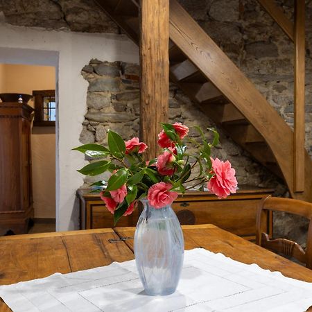 Da Tinti Apartment Madonna Del Sasso Luaran gambar